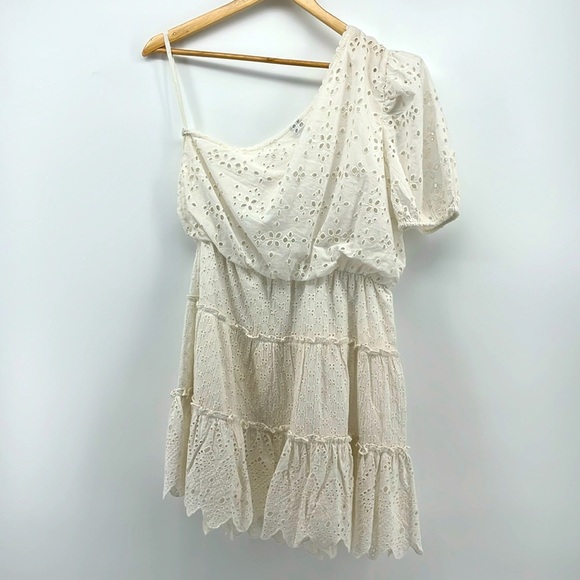 HEMANT & NANDITA Cream/White Eyelet One-Shoulder Tiered Mini Skirt Dress Size 8 - Picture 5 of 11